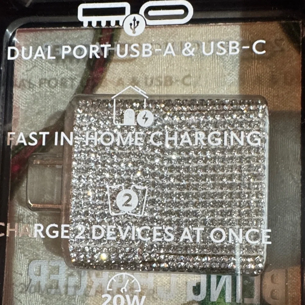 Gebba Goods Silver Dual Port USB Charger